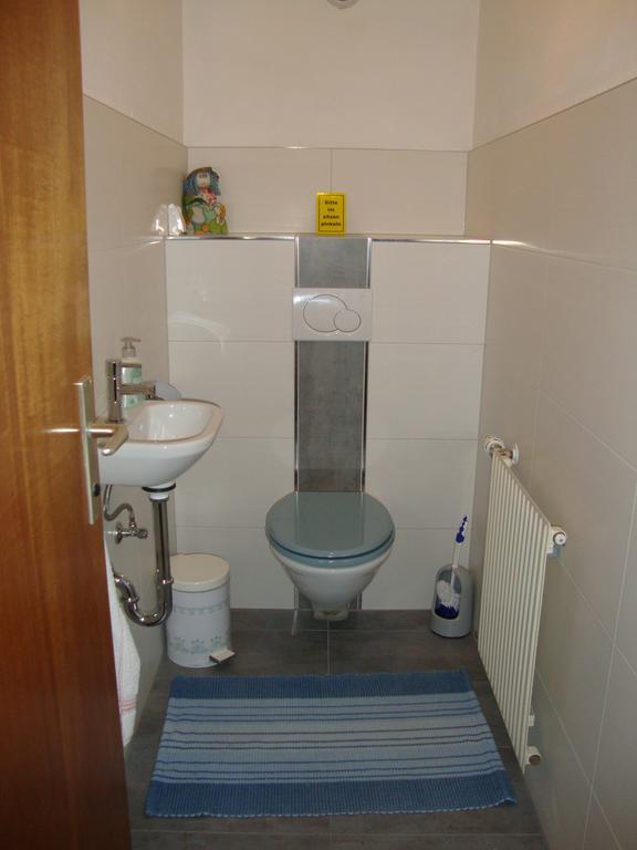 Haus Eder Burgi Hotel Nikolsdorf Phòng bức ảnh